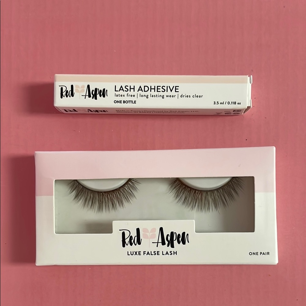 Red Aspen Luxe False Lashes with Adhesive - Black